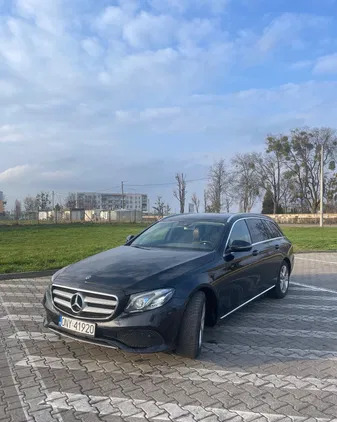 brzeg Mercedes-Benz Klasa E cena 95000 przebieg: 231000, rok produkcji 2017 z Brzeg